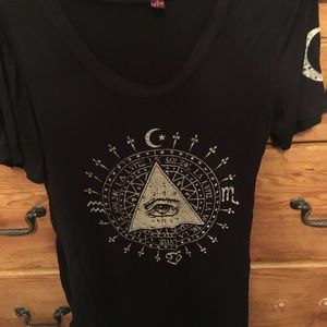 Black long Tee with design